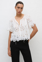 Broderie Blouse - White - Matteau